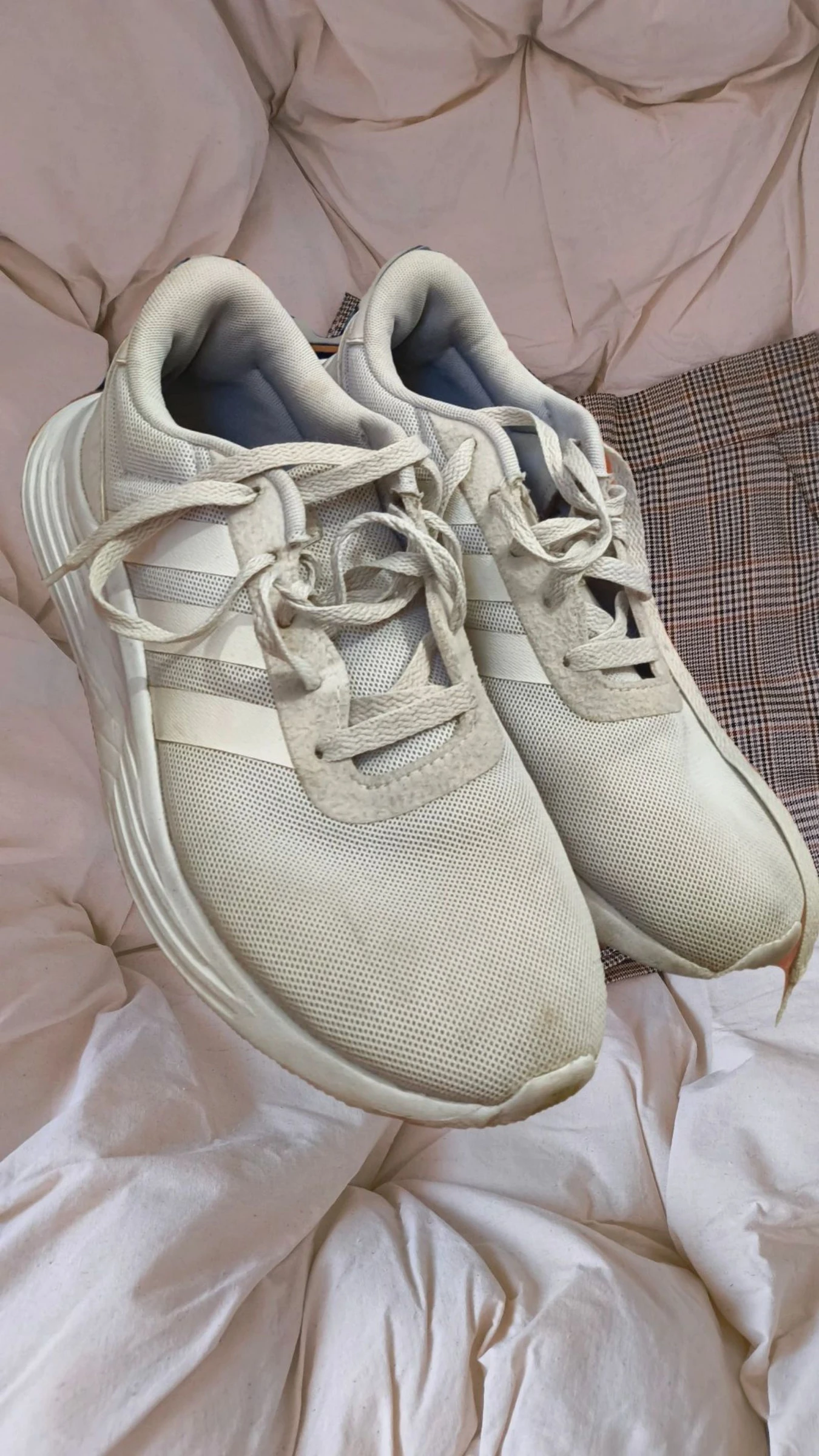 Sapatilhas Adidas brancas